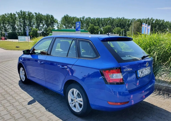 Skoda Fabia cena 36000 przebieg: 142454, rok produkcji 2019 z Sieradz małe 79